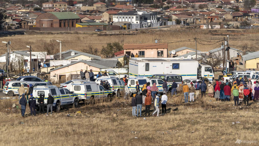 South Africa Two Bar Shootings Leave 19 Dead