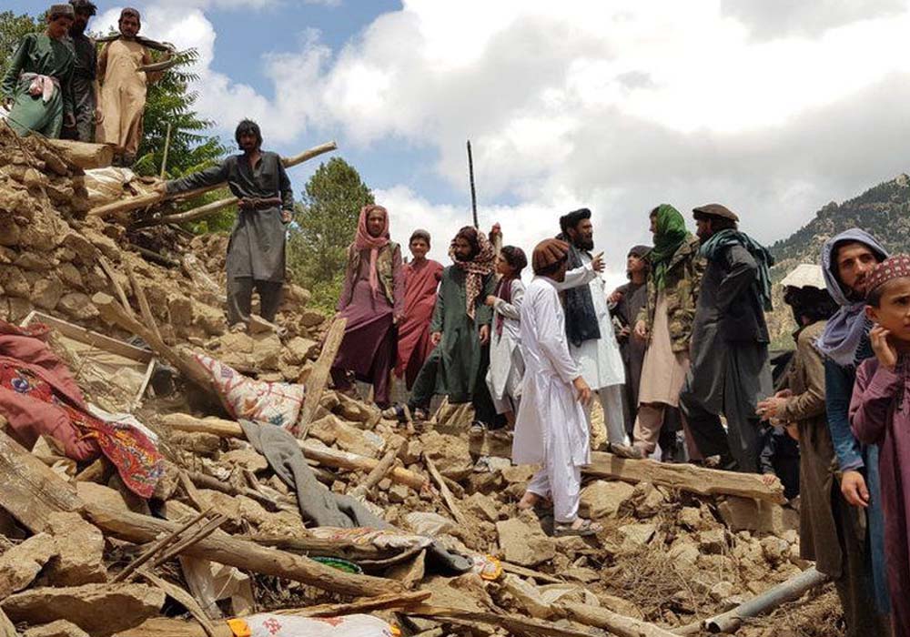 earthquake-in-afghanistan-and-pakistan-kills-at-least-12-people-strong