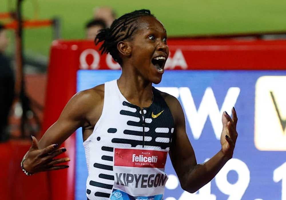 Kenya's Faith Kipyegon Breaks 1,500 Metres World Record To Beat Genzebe ...