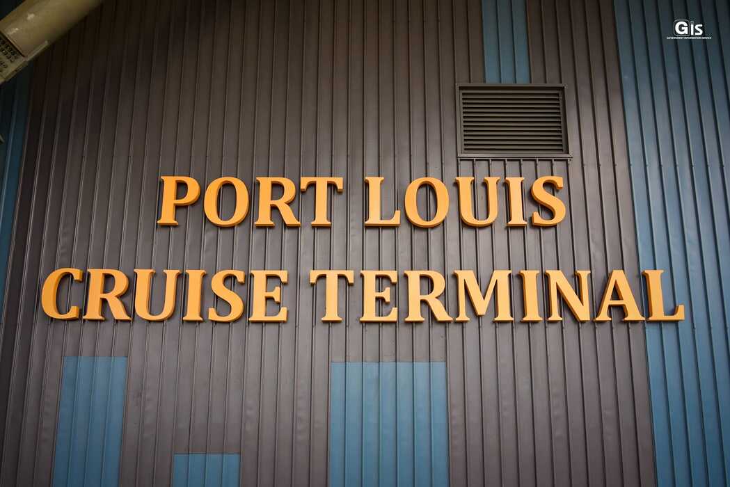 cruise terminal port louis